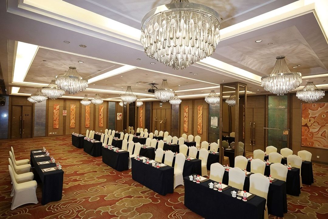 辽宁政协会馆(沈阳北站北陵公园店)