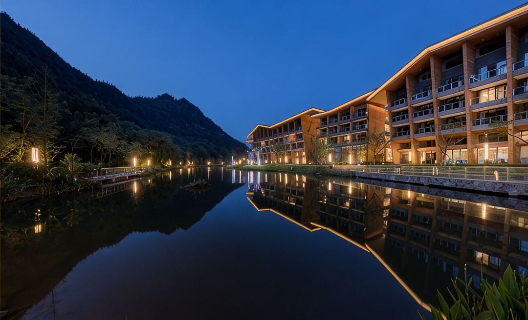 重庆四面山裕城春三里艺术度假酒店