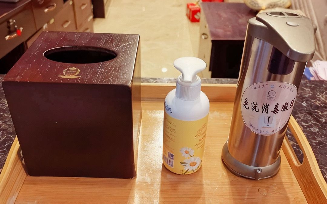 富莱酒店(东莞虎门高铁站万达广场店)