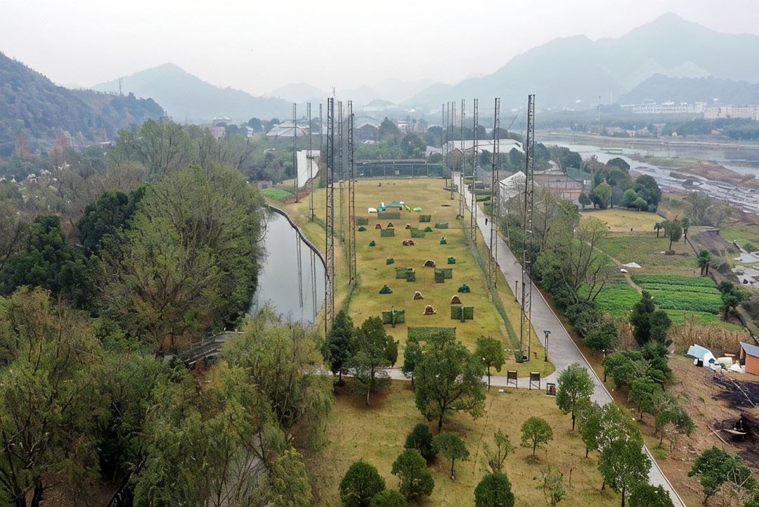 溪口银凤度假村