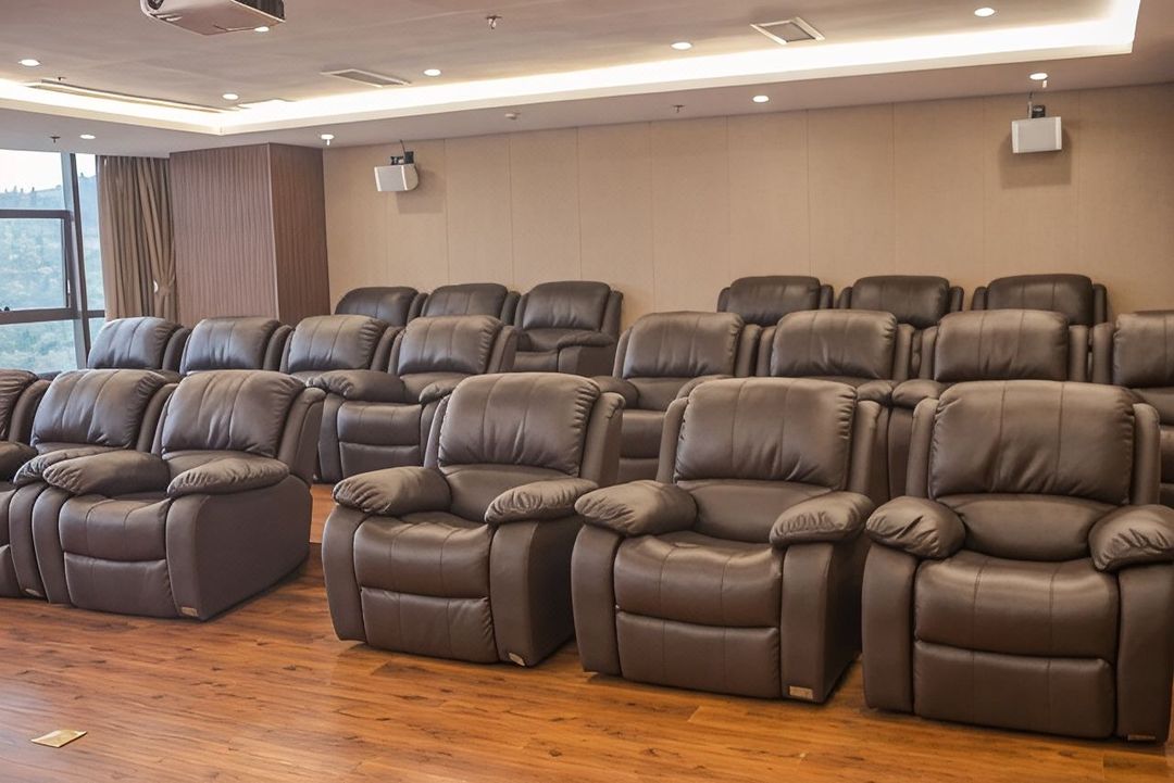 潼南凯斯贝尔酒店(潼南高铁站店)