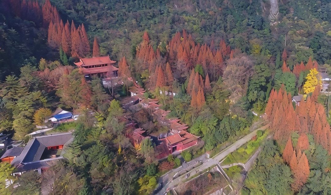 都江堰新华海颐&middot;御垒山居酒店