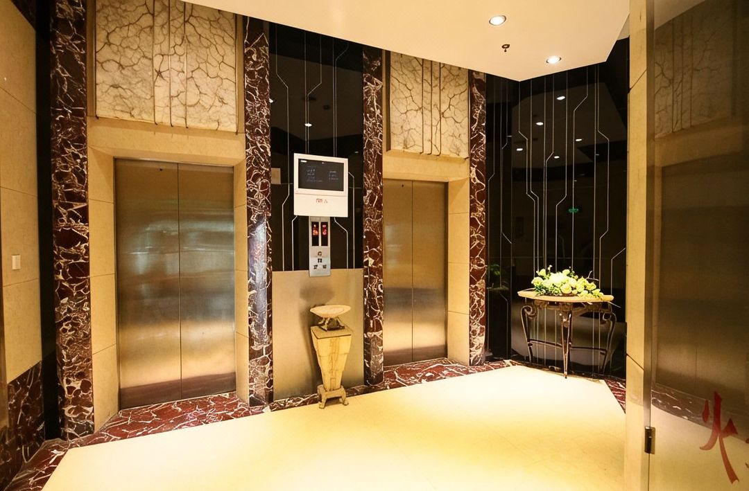 上海虹桥嘉廷酒店(娄山关路地铁站店)