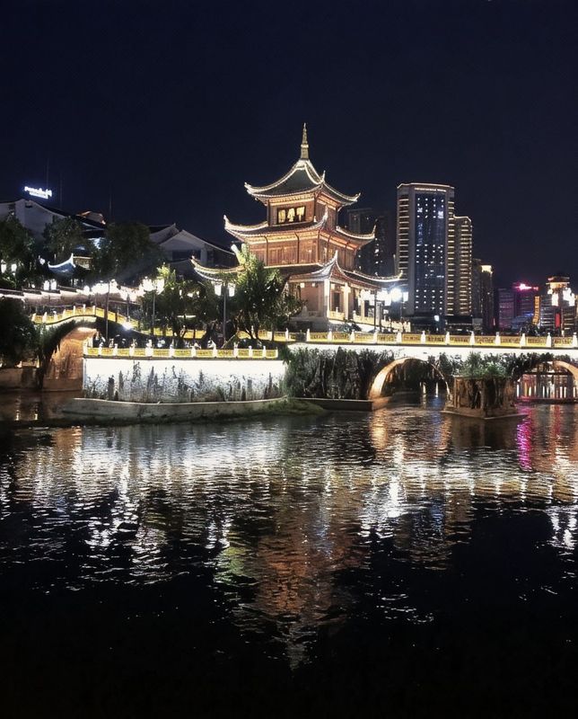 林城万宜酒店(贵阳火车站地铁站青云市集店)