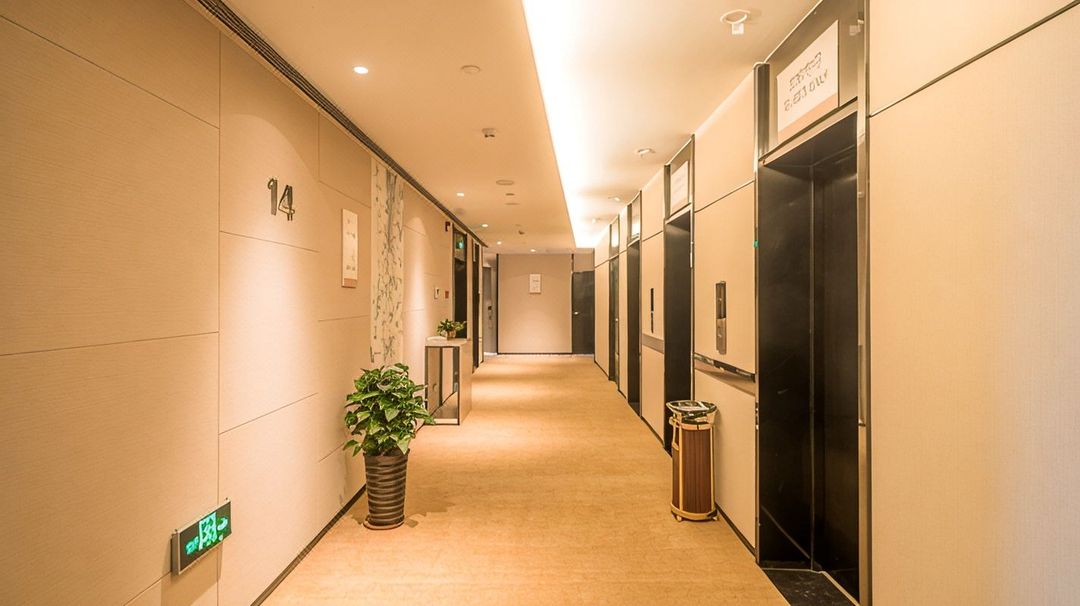 上海虹桥国家会展中心恺畅臻华酒店