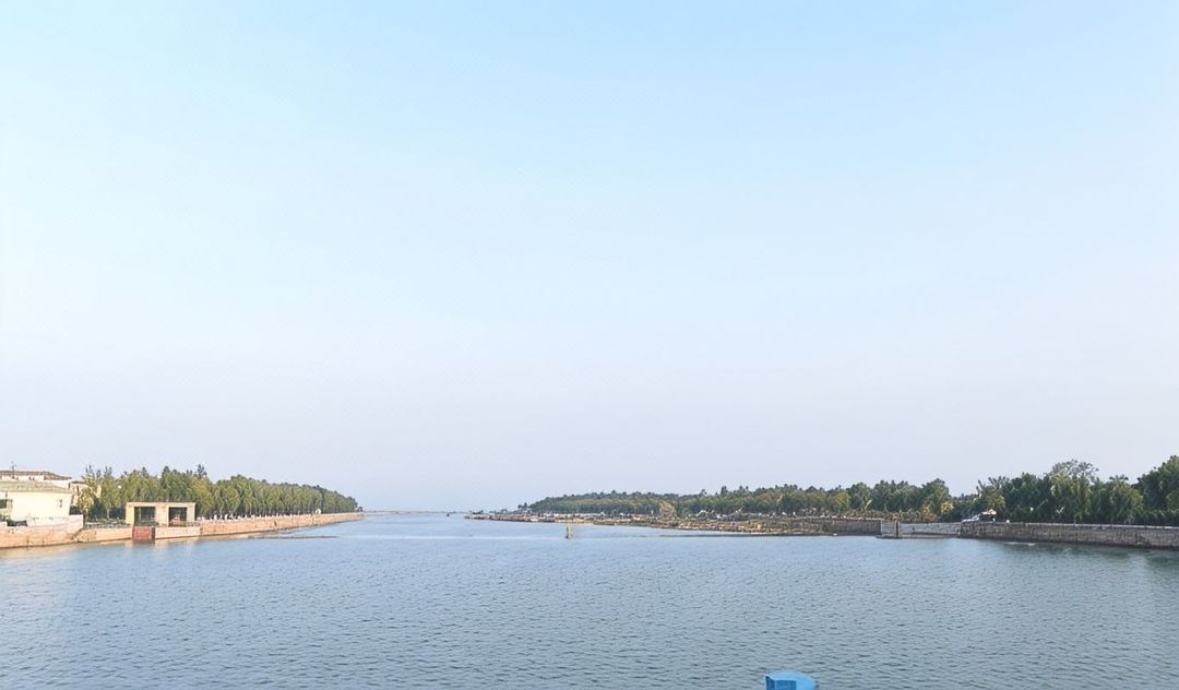 秦皇岛南戴河仙螺岛林海道亚朵酒店