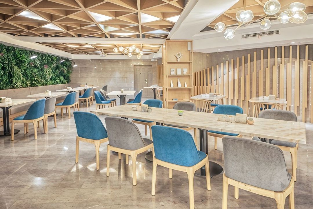 南京钟山风景区梧桐大道亚朵酒店