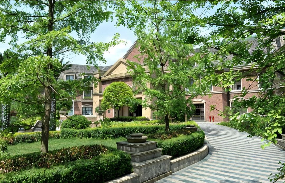 都江堰虹口格林山景酒店