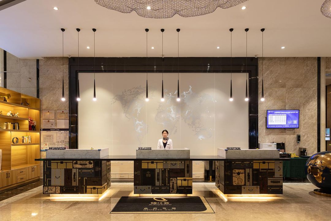 凯里亚德酒店(昆明高新区吾悦广场店)