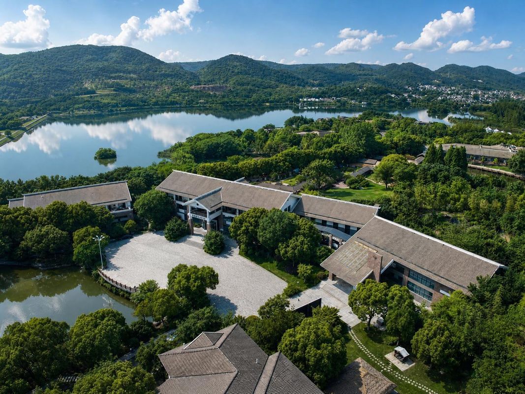 南京青龙山庄酒店