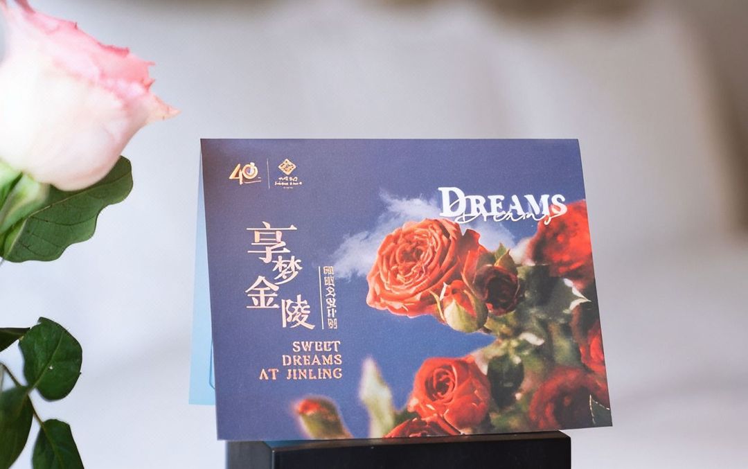 亚太楼家庭商务景观房（一大一小床）-亲子同览城光