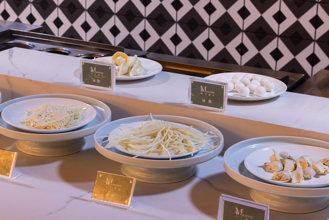美仑酒店(烟台大学万象汇店)