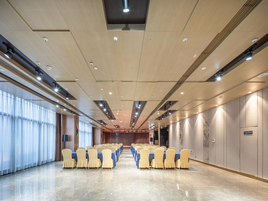 美仑酒店(烟台大学万象汇店)