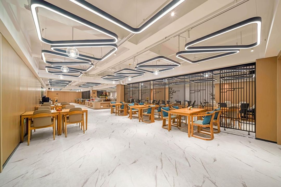 杭州广怡博京国际酒店(浙江交通职业学院三墩镇店)
