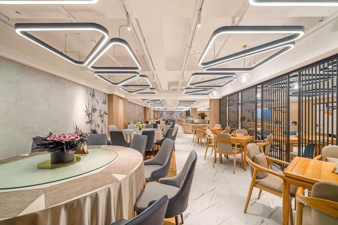 杭州广怡博京国际酒店(浙江交通职业学院三墩镇店)
