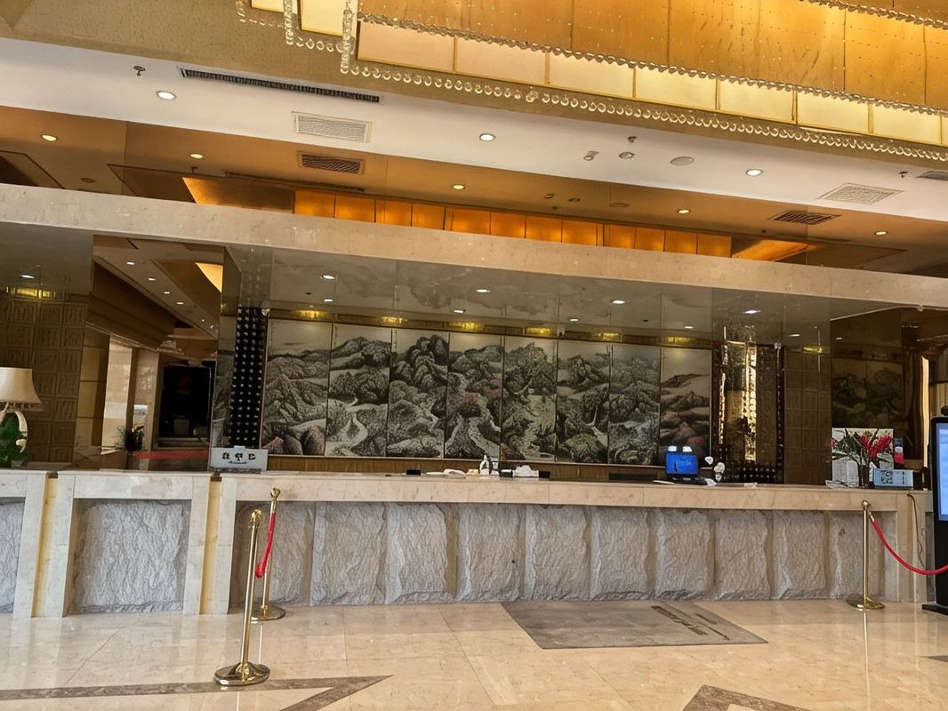 榆中陇鑫国际大酒店