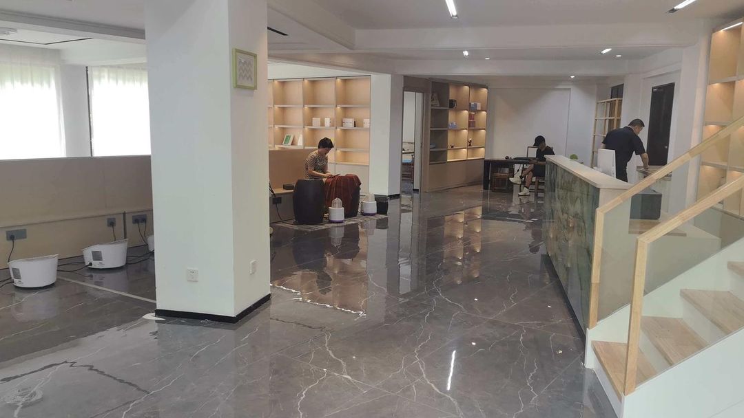 光明人康旅酒店(厦门高崎机场SM广场店)
