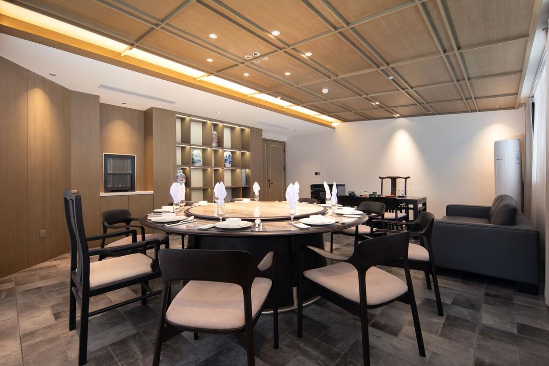 武汉江汉路步行街美仑酒店
