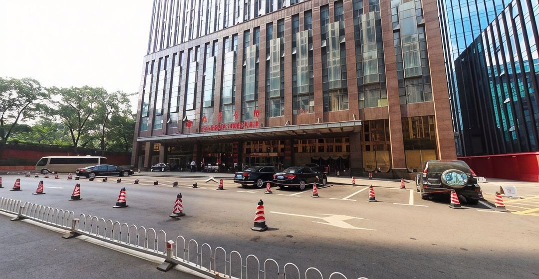 大华宾馆(长沙五一广场东塘地铁站店)