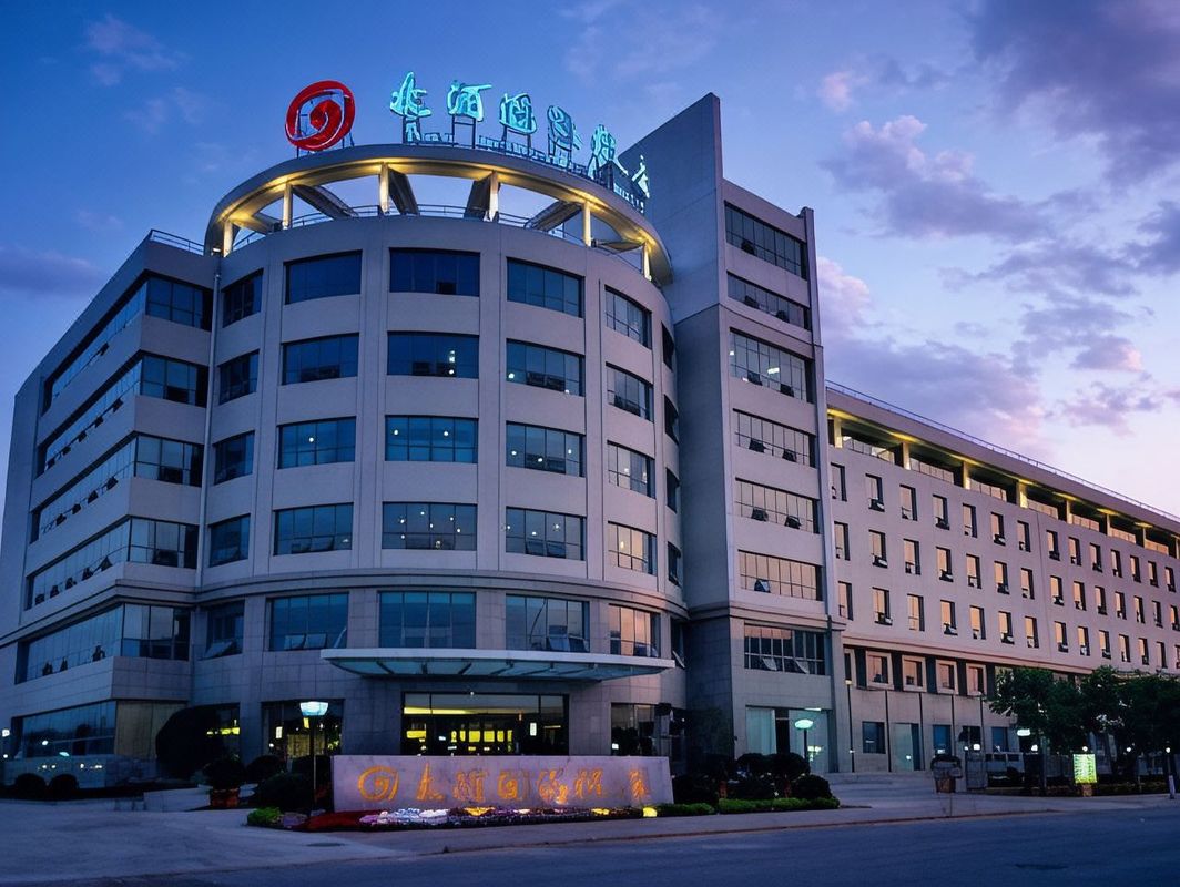 大河国际饭店(郑州东站店)