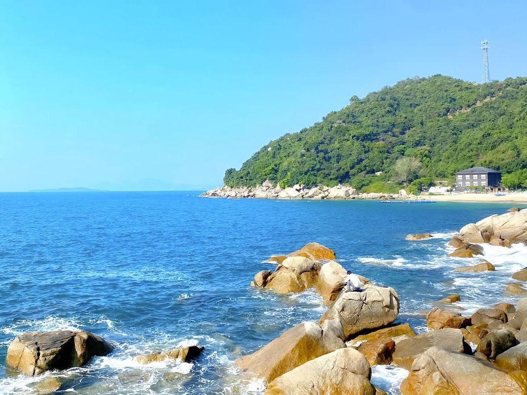 途易晟曼湾度假酒店(较场尾店)