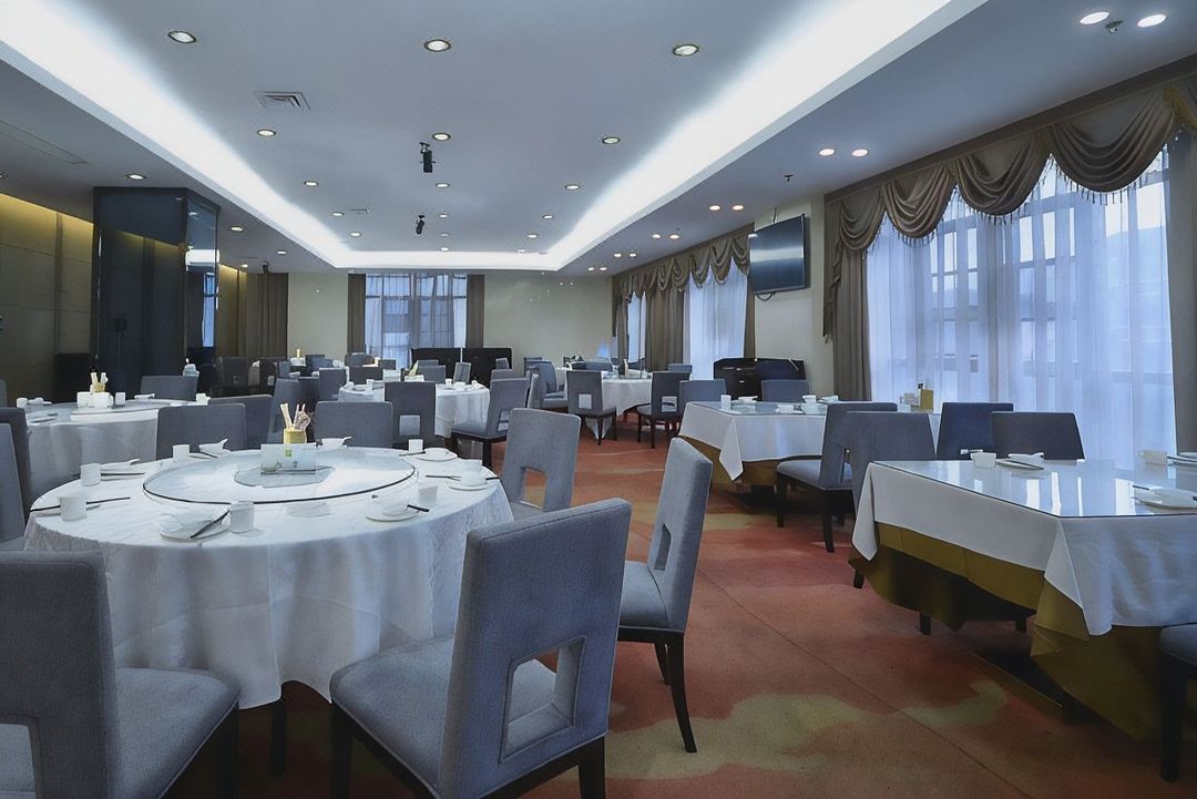 花港国际大酒店(长沙县黄花机场店)