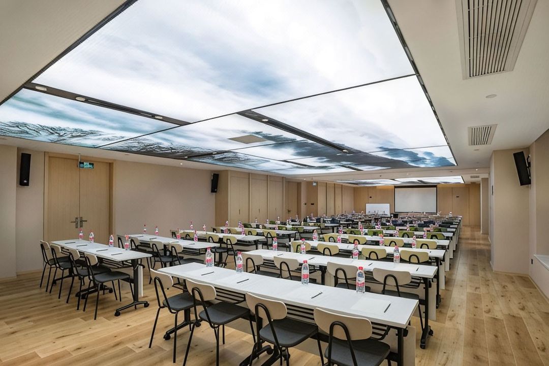 杭州西湖河坊街亚朵酒店