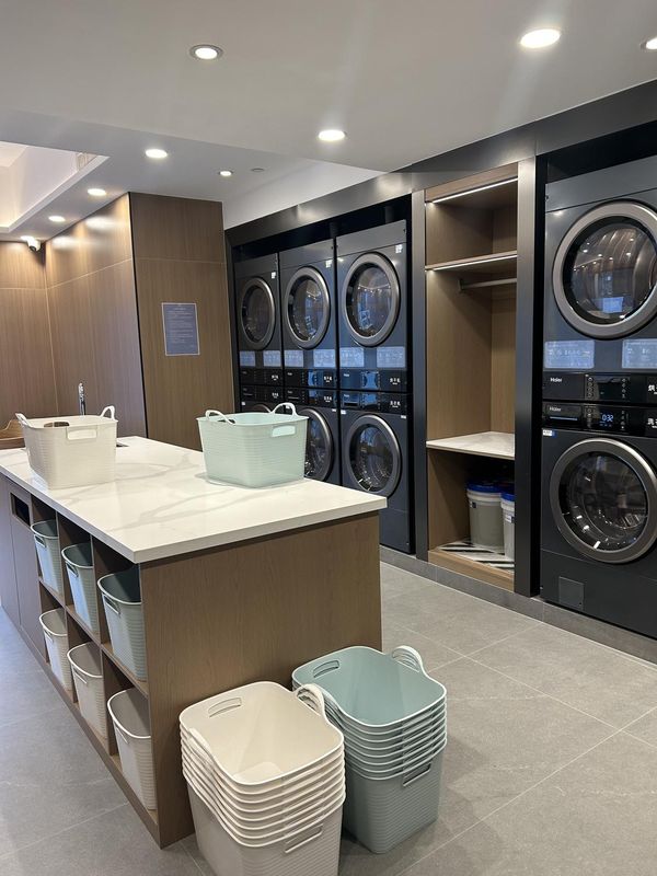 深圳圣德堡酒店(龙岗塘坑地铁站店)