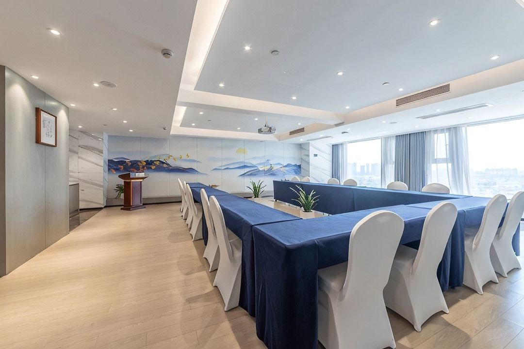 南京九龙湖金陵嘉辰酒店(九龙湖地铁站店)