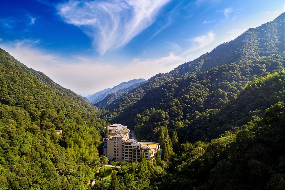 宁海天明山森林温泉大酒店
