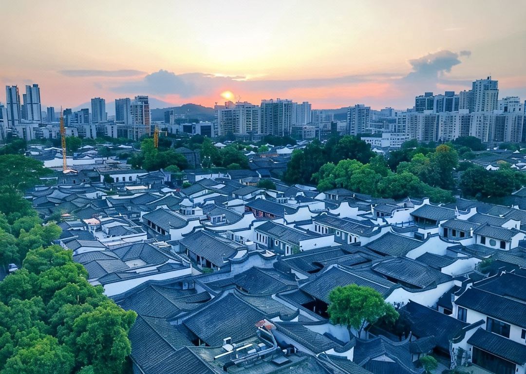 世纪金源域景酒店(福州大学城店)