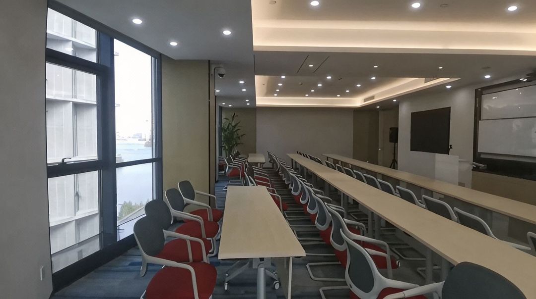 长沙麦客达温德姆&middot;湖景酒店(梅溪湖西地铁站店)