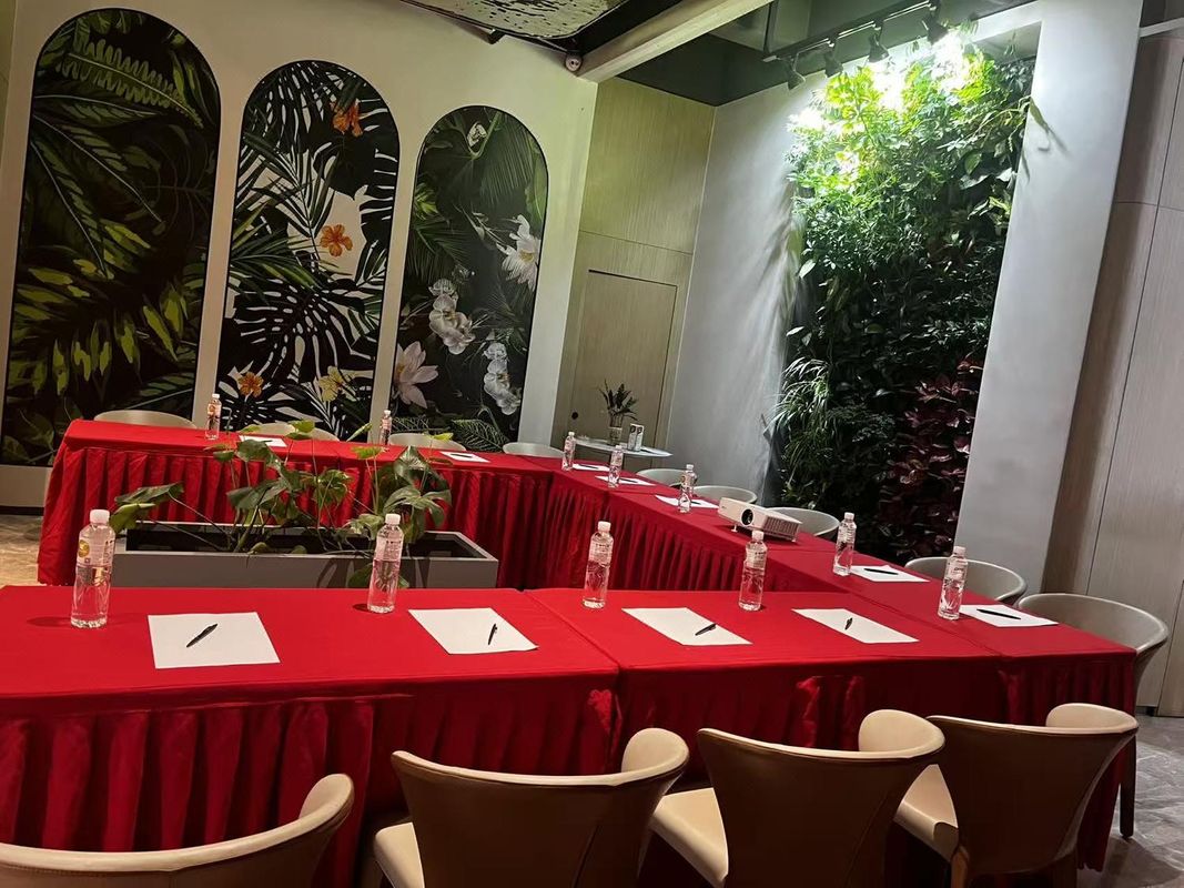 高原明珠大酒店(昆明火车站双桥店)