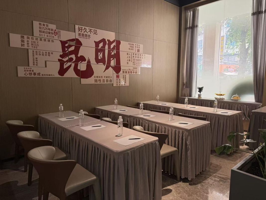 高原明珠大酒店(昆明火车站双桥店)