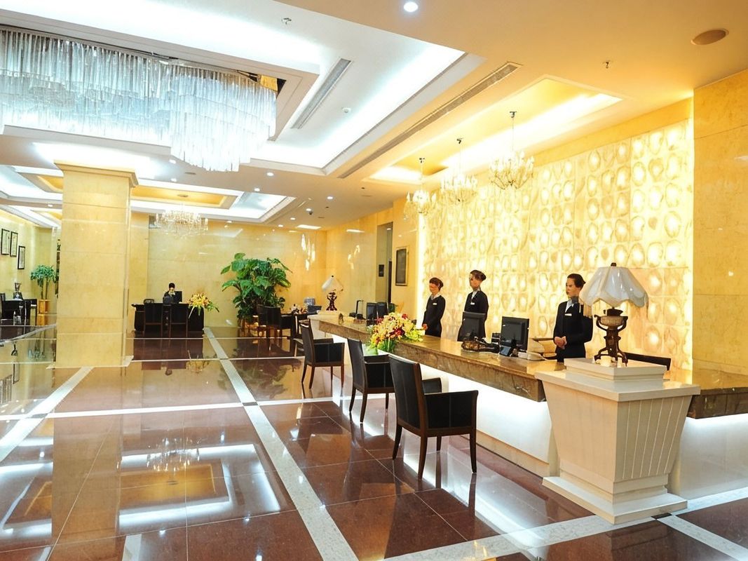 明都大酒店(昆明交三桥地铁站南屏步行街店)