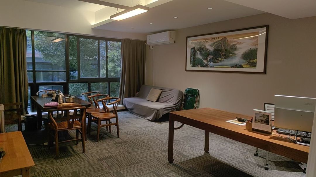 光明人康旅酒店(厦门高崎机场SM广场店)
