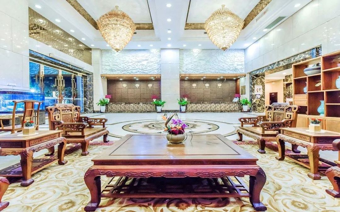 博雅假日酒店(广州白云山万达广场店)