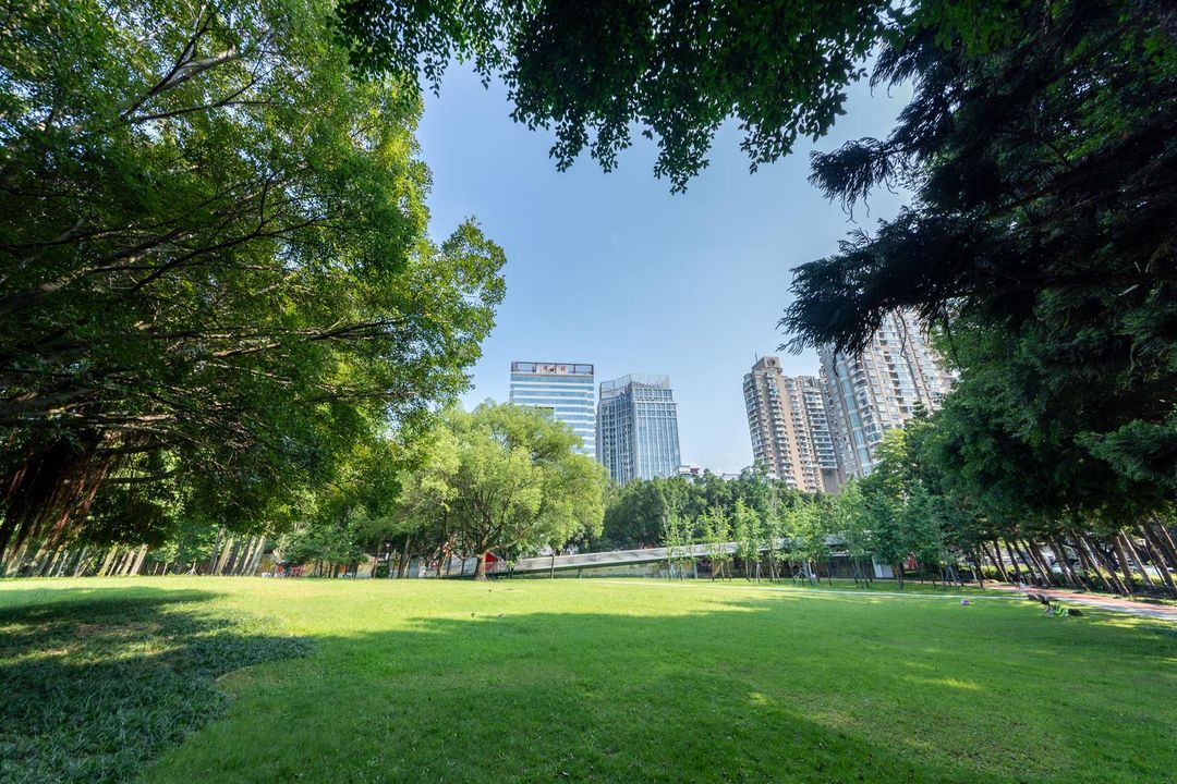 福州五四路温泉公园亚朵酒店
