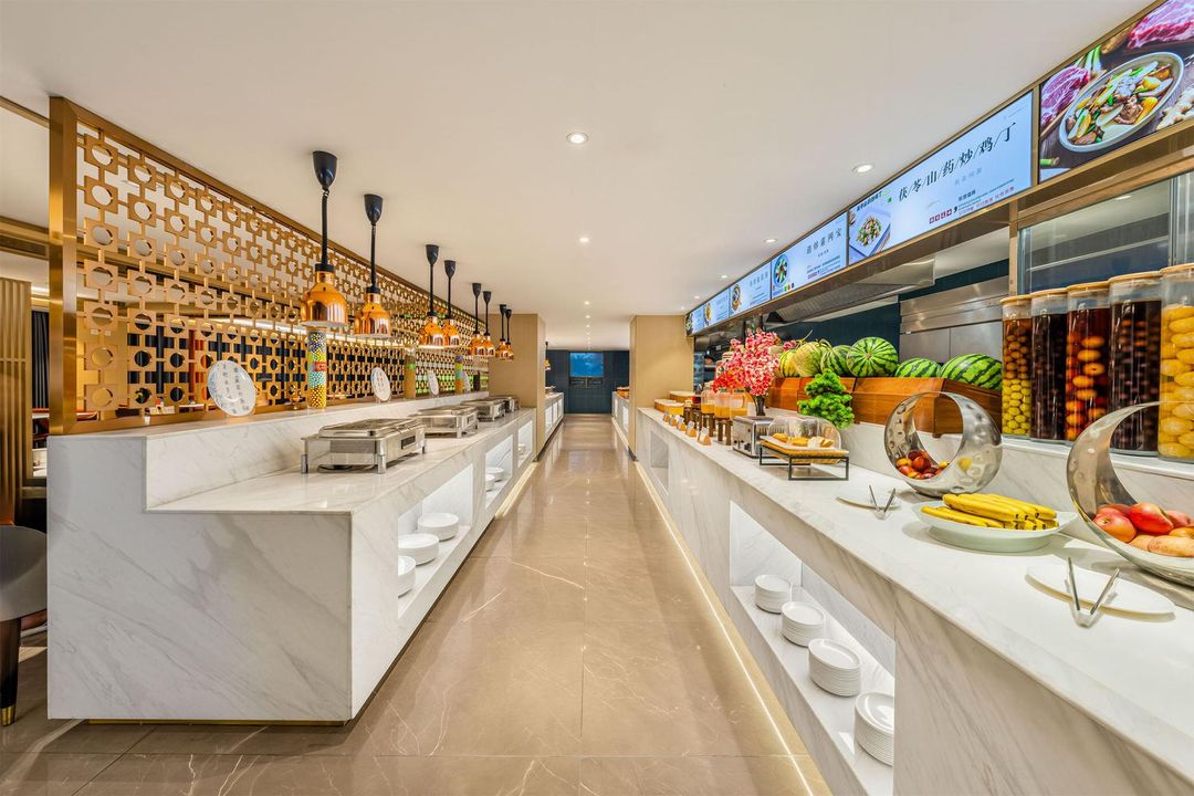 昆明泽熙酒店(新亚洲体育城地铁站店)
