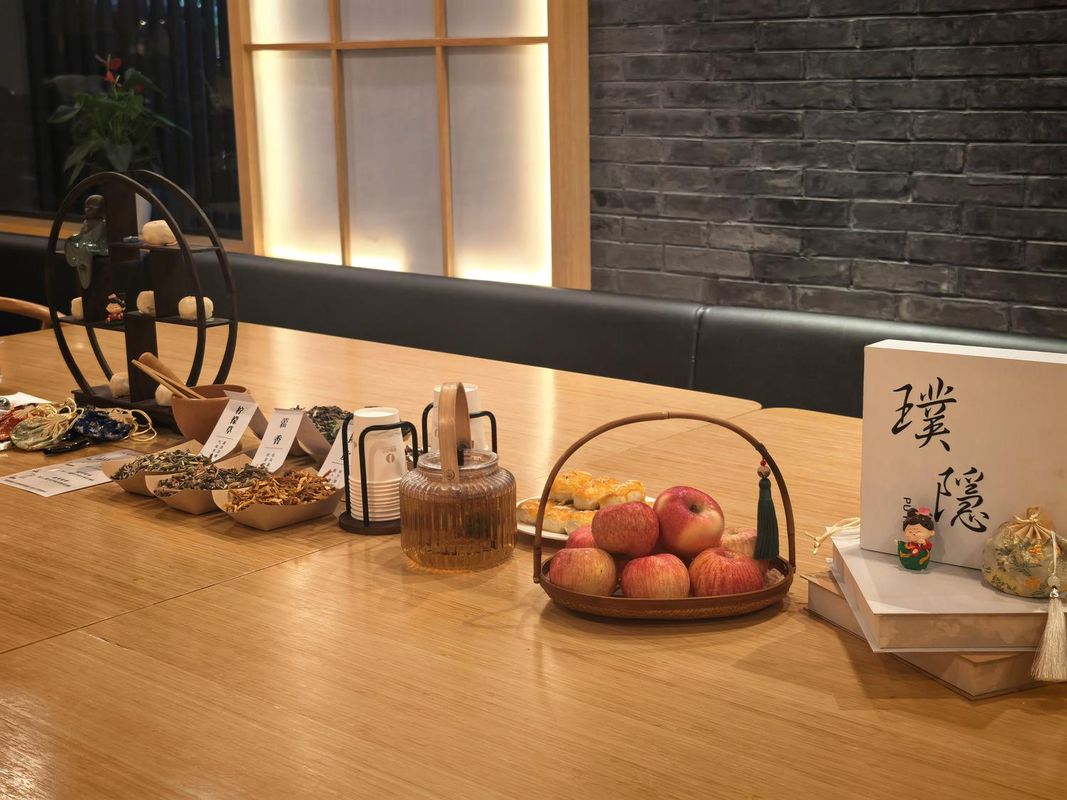 建国璞隐酒店(西安大雁塔大唐不夜城店)