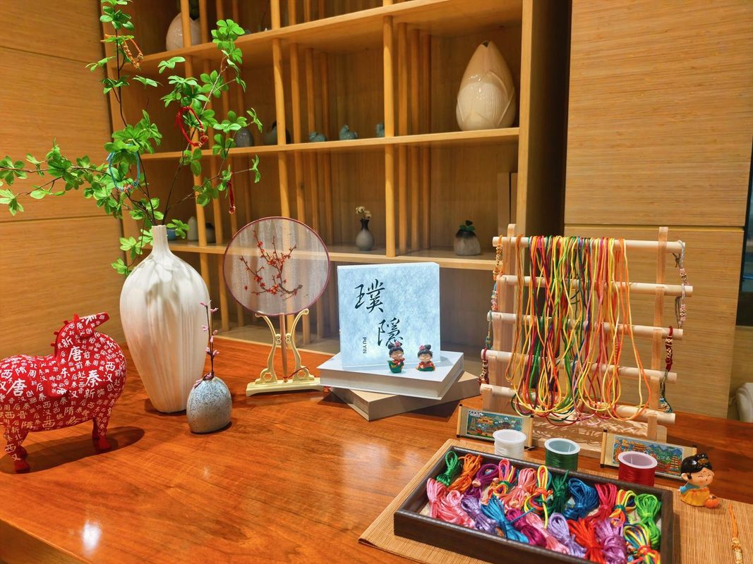 建国璞隐酒店(西安大雁塔大唐不夜城店)