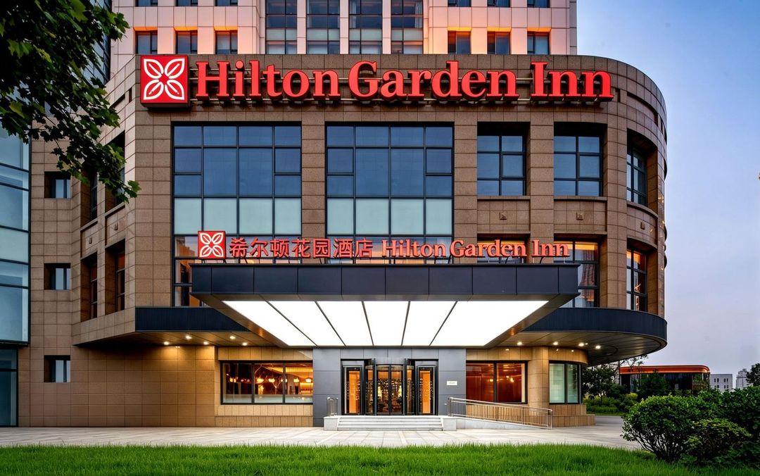 天津站希尔顿花园酒店