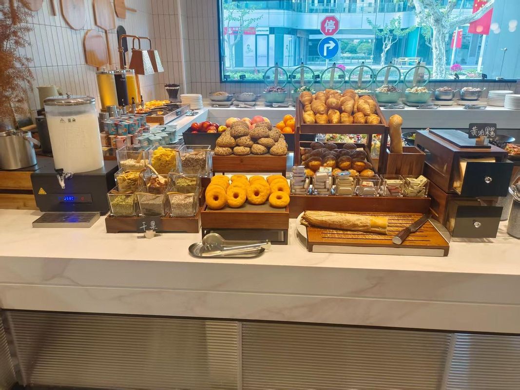 上海北外滩长阳路亚朵酒店