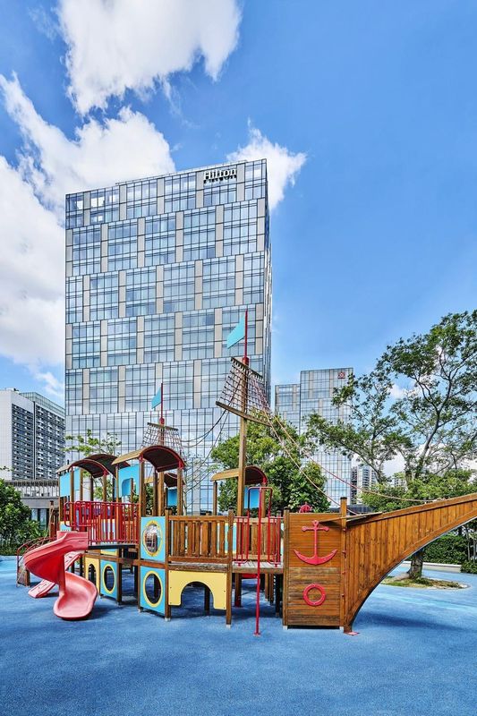 深圳国际会展中心希尔顿花园酒店(深圳前海华发冰雪世界店)
