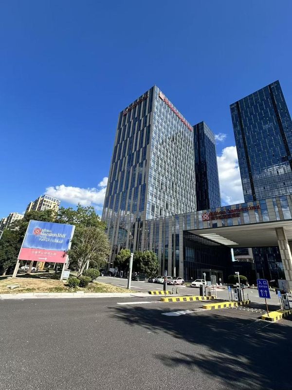 宁波罗蒙希尔顿花园酒店(宁波南部商务区罗蒙环球乐园店)