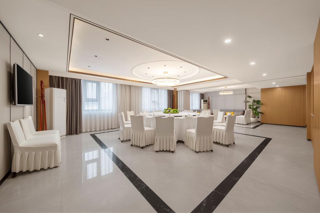大别山酒店(郑州正弘城国贸360店)