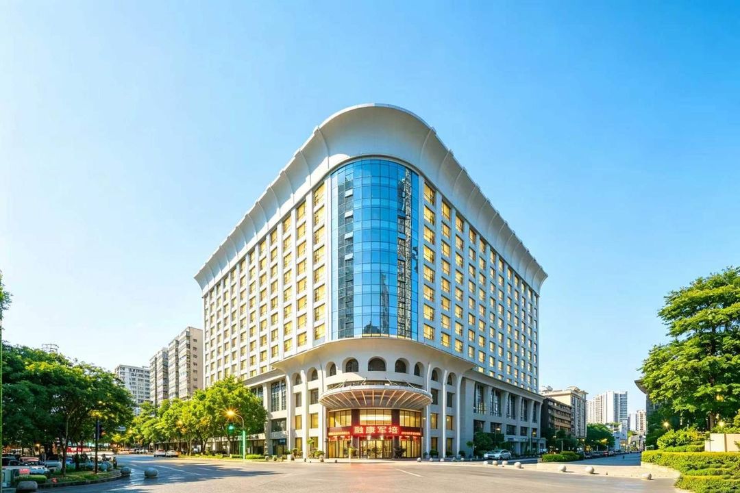 融康军培酒店(成都太古里春熙路店)
