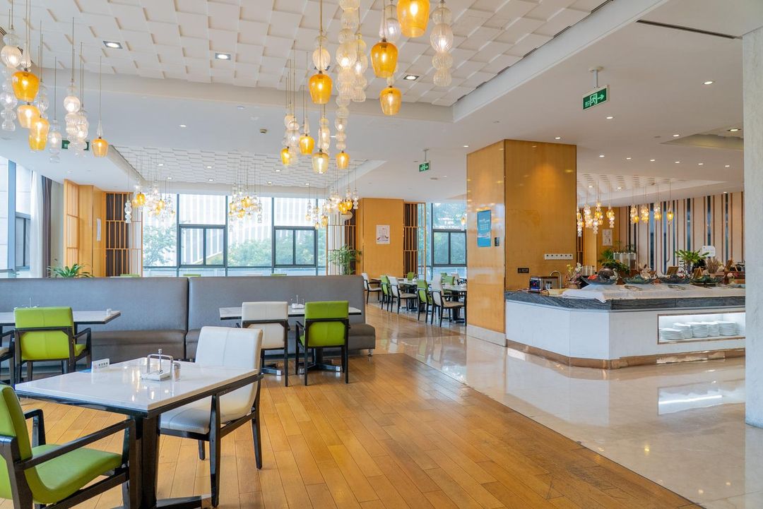 慈溪恒元广场酒店(慈溪环创爱琴海购物中心店)