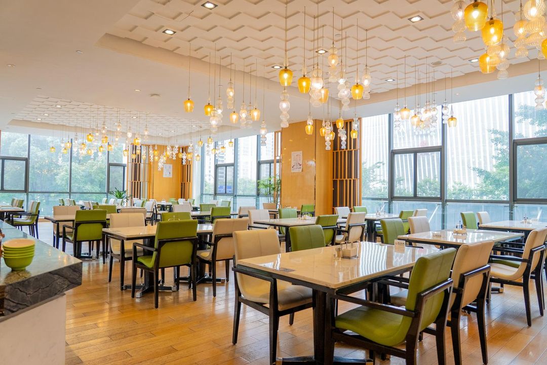 慈溪恒元广场酒店(慈溪环创爱琴海购物中心店)