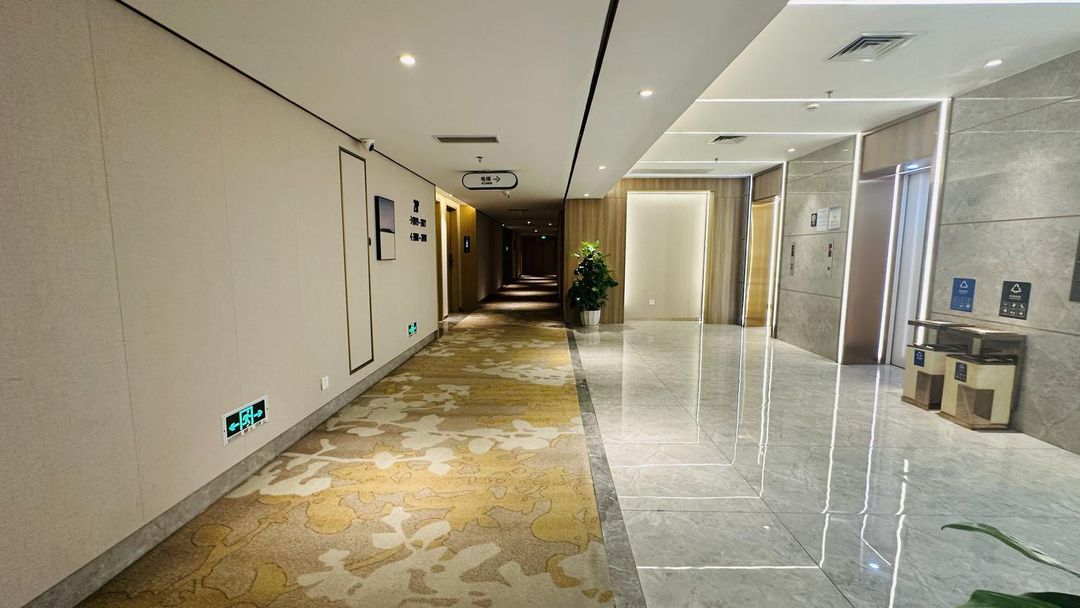 云麗国际酒店(广州白云国际会议中心百信广场店)